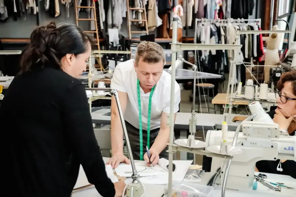 usa clothing manufacturer