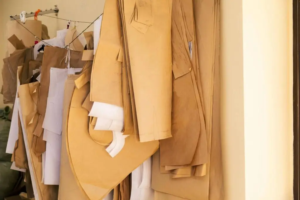 tech packs for emerging fashion designers